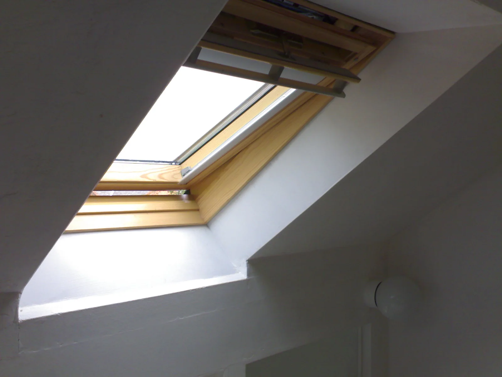 Velux & Roof Window Repairs services in Dublin and Bray